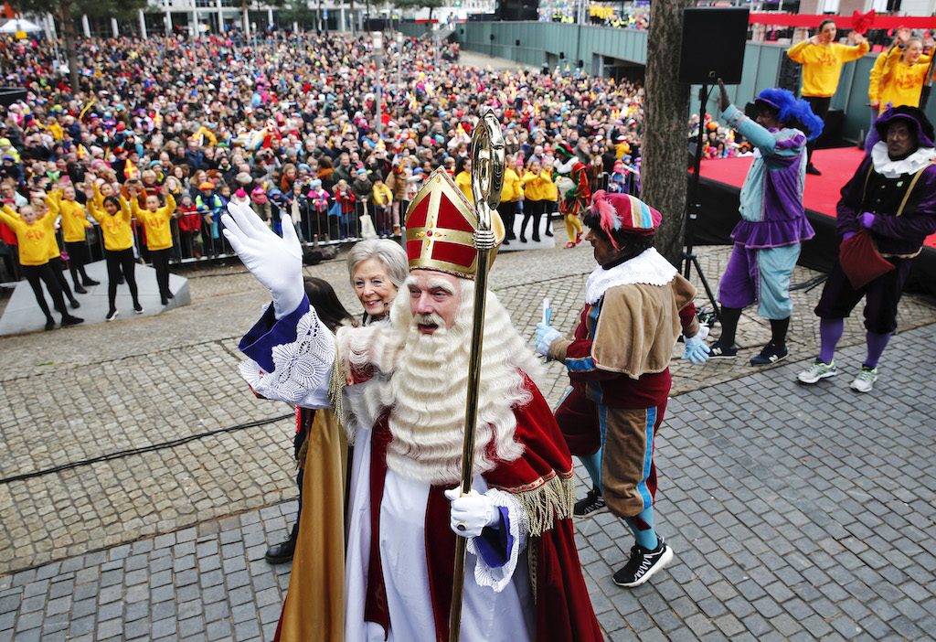 Voor Het Eerst Rolstoelpiet Bij Sinterklaasfeest Npo Zapp Linda Nl