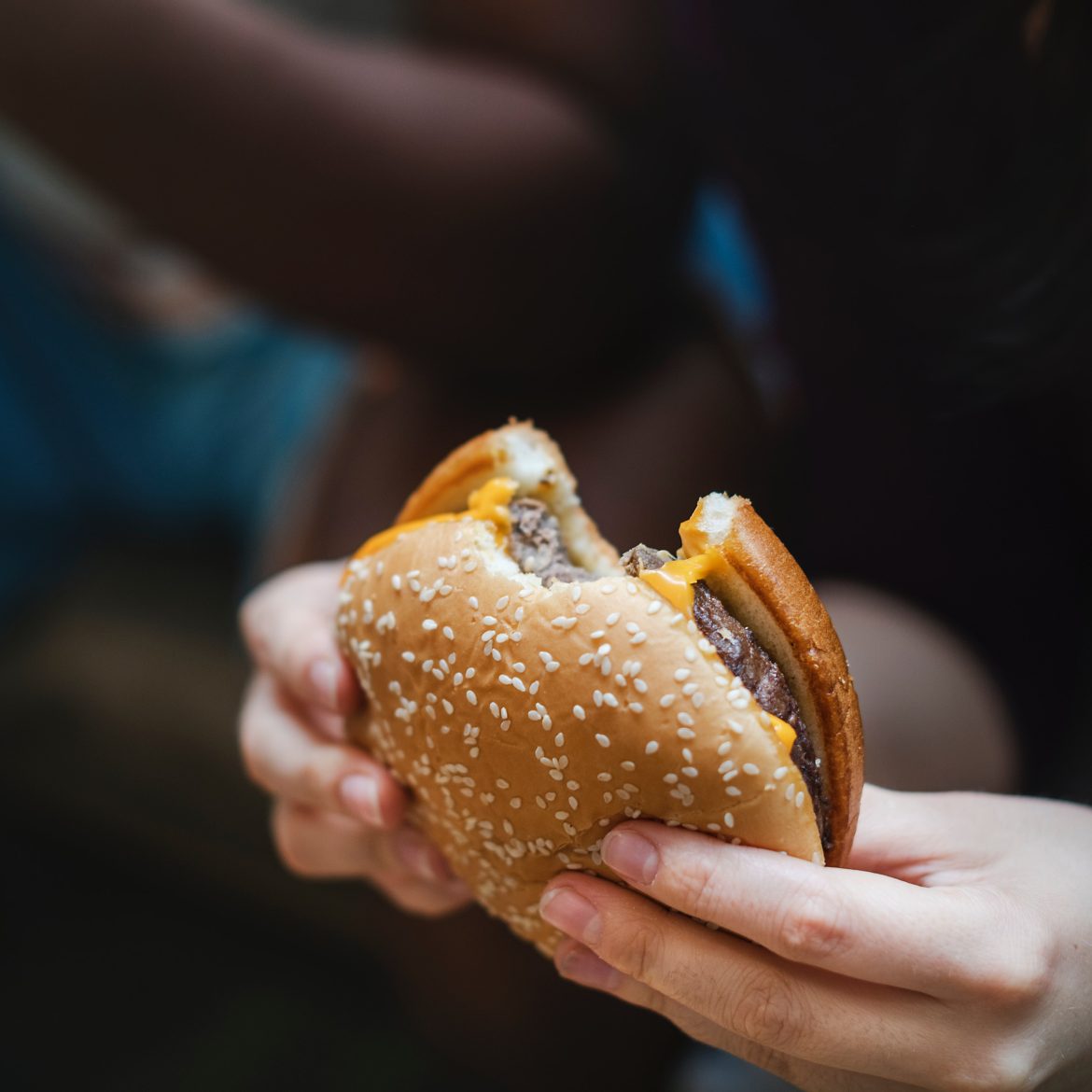 In deze stad is de ongezondste straat van Nederland te vinden: 'Gezond eten? Dat doe ik thuis wel'