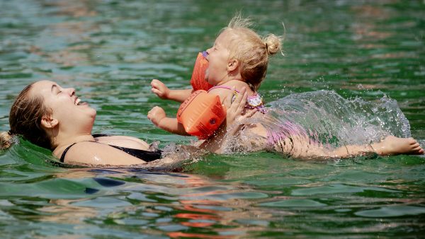 hitte-is-met-haar-gevolgen-het-recordbrekende-onderwerp-van-de-dag