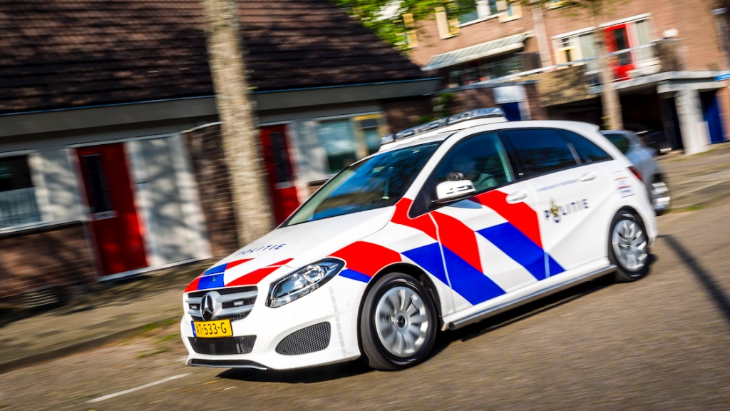 Politie-auto-tieners-betrapt-Alkmaar