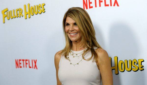 Actrice Lori Loughlin bekent schuld in omkoopschandaal