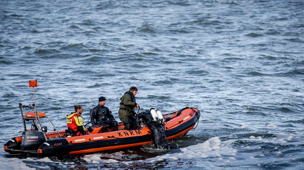 Grote Zoekactie Naar Vermiste Surfer Scheveningen Levert Zondag Niets ...