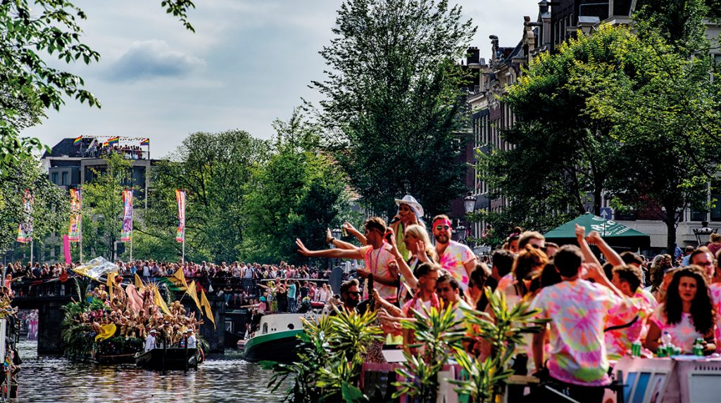Minder Groots Toch Zichtbaar Dit Is De Alternatieve Pride Amsterdam