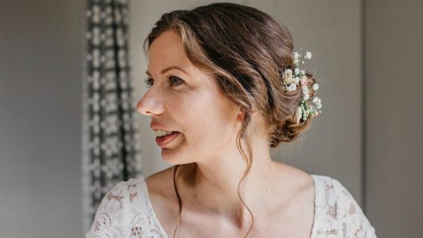 Gang Middelen leerplan Sanne leeft nu 5 jaar zonder shampoo en zeep: 'Ook op mijn trouwdag' -  LINDA.nl