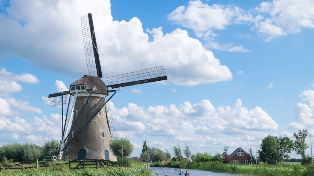 Spiegeltje, spiegeltje aan de wand: het Groningse Winsum is het mooiste dorp van 't land