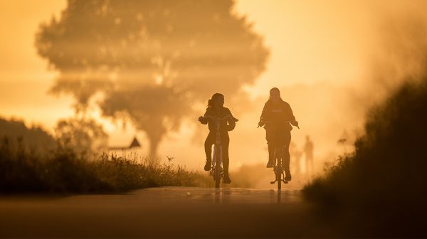 Arab sensatie munt ANWB: 'Kwart kinderen fietst zonder verlichting in het donker' - LINDA.nl