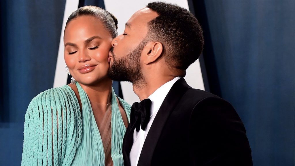 Chrissy Teigen posts first post since child loss: ‘Love you so much’