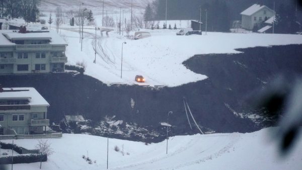 10 gewonden en 500 evacués na grote aardverschuiving in Noorwegen