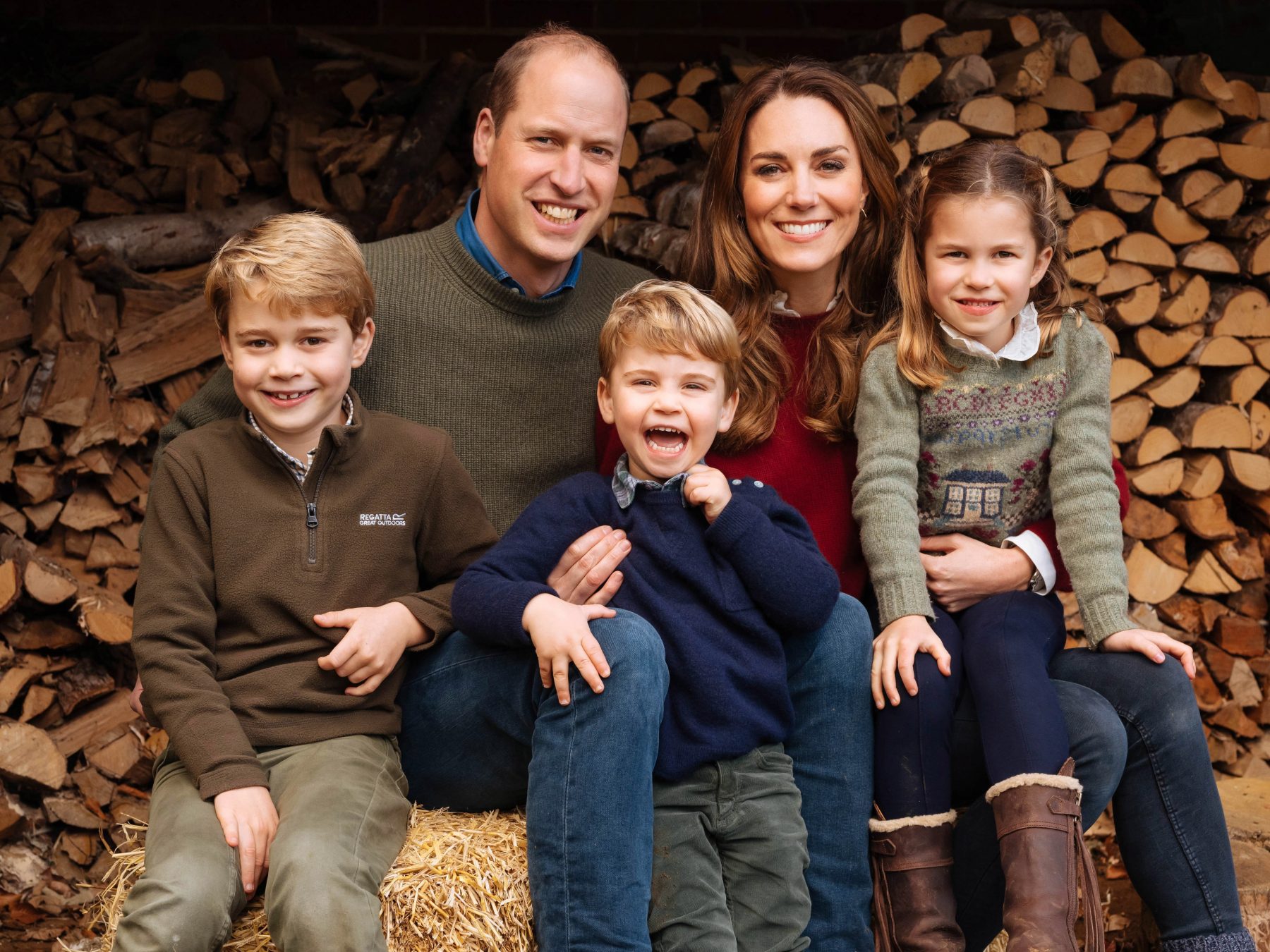 George, Charlotte and Louis make a drawing for grandma Diana: ‘Daddy misses you’