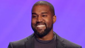 Thumbnail voor Yeezus: Kanye West zweeft door de lucht en doet een dutje bij tweede releasefeest