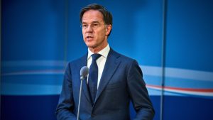 Thumbnail voor Vaccinatieplicht voorlopig niet nodig wat Rutte betreft