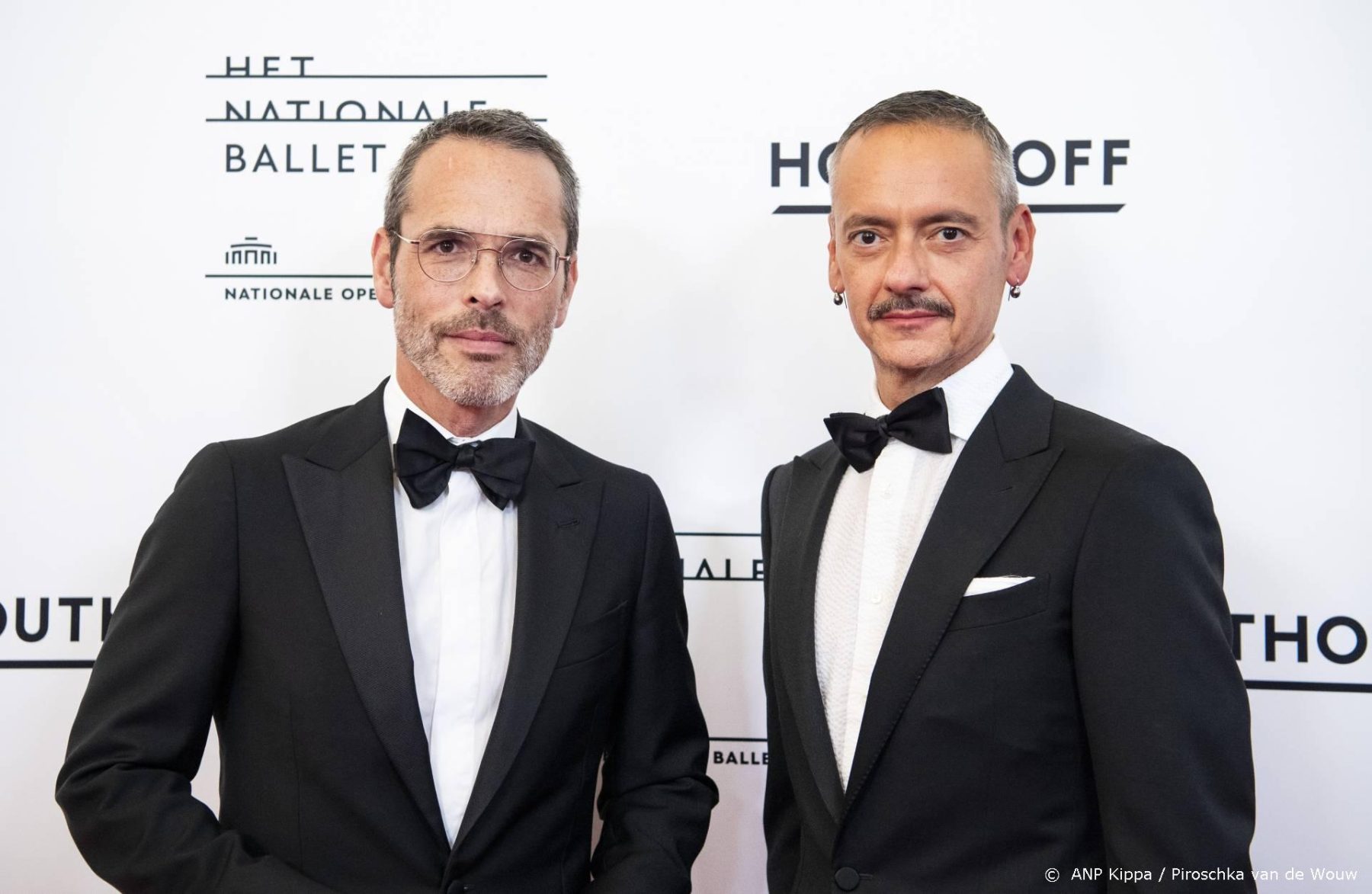 Viktor & Rolf willen naar Songfestival om outfit S10 live te zien