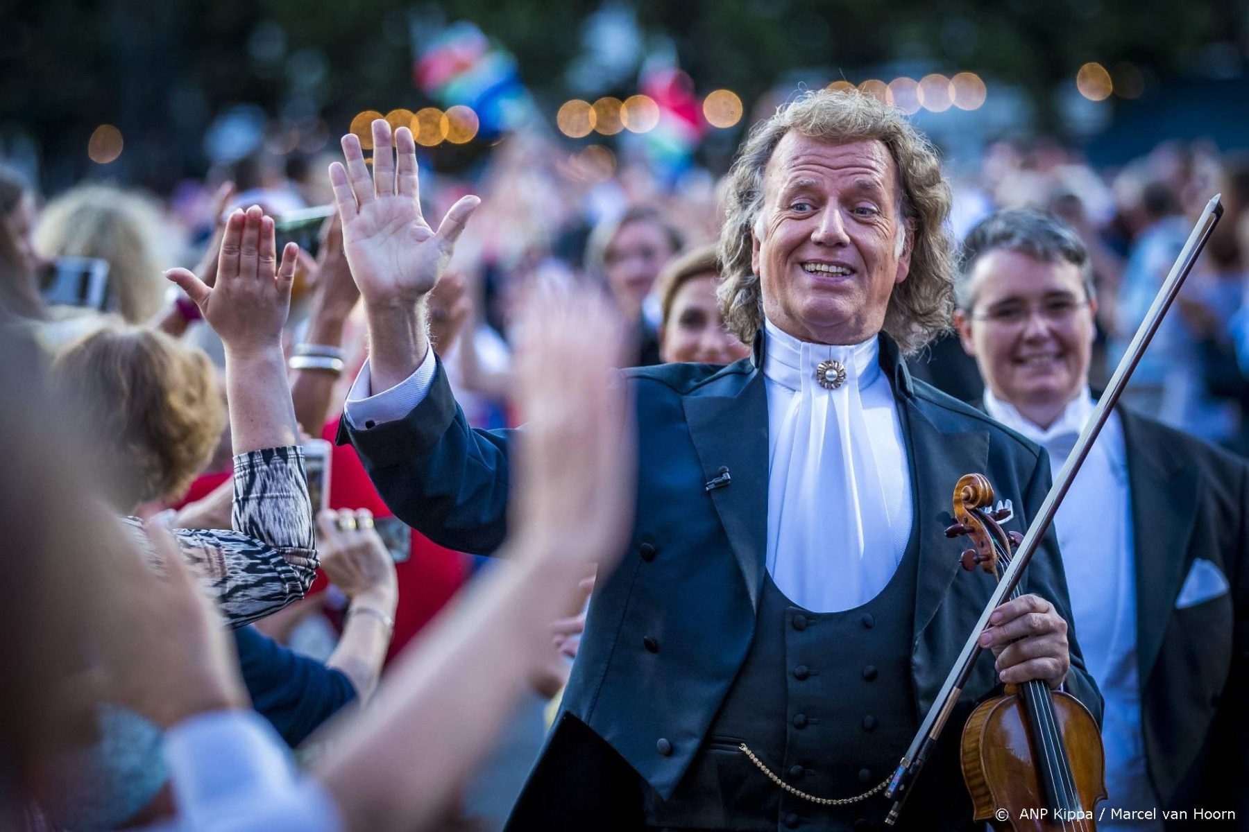 KoningsdagAndré Rieu hoopt op walsje door koningspaar op Koningsdag