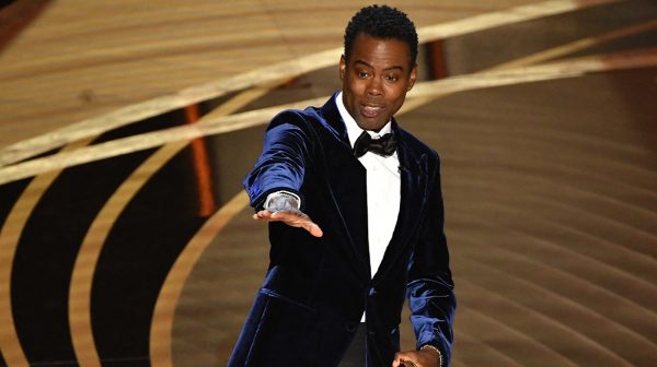 Moeder Chris Rock erg teleurgesteld in Will Smith: 'Hij raakte me echt'