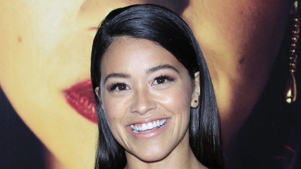 Jane the Virgin-actrice Gina Rodriguez is zwanger