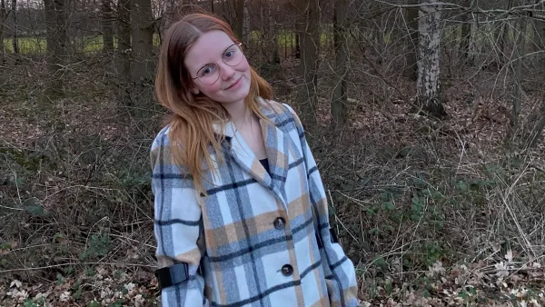 Aniek (20)haar nachtmerrie wordt werkelijkheid: 'Ik kon mijn benen niet meer bewegen'