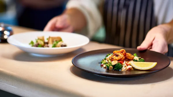 Masterchef veroorzaakt massale voedselvergiftiging bij medewerkers aquarium