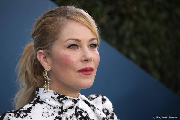 Christina Applegate wil ondanks MS blijven werken