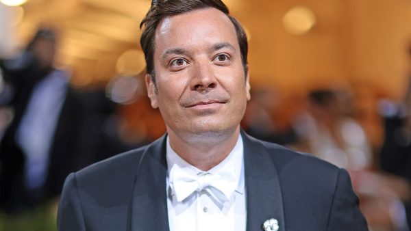 Jimmy Fallon biedt excuses aan na grensoverschrijdend gedrag: 'Ik schaam mij kapot'