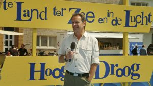 Thumbnail voor 'Te land, ter zee en in de lucht' keert terug met déze presentator