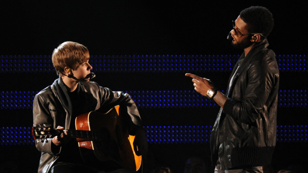 Dit is waarom Justin Bieber niet met Usher optrad tijdens de Super Bowl