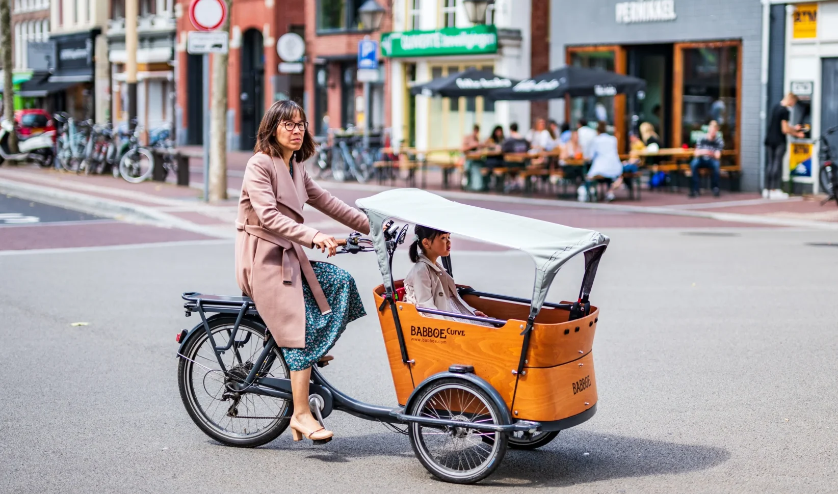 Babboe mag voorlopig geen bakfietsen meer verkopen vanwege veiligheidsrisico’s