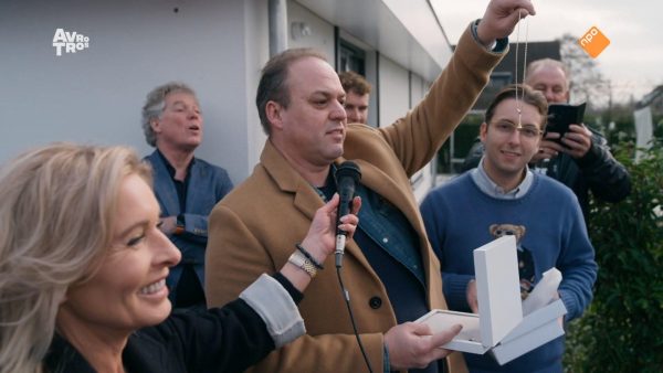 Frans Bauer 50ste verjaardag cadeau fans in 'De Bauers - 20 jaar later'