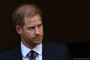 Thumbnail voor Afluisterschandaal: uitgever Daily Mail dient verweer in tegen prins Harry