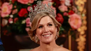 A miniature picture of the (fashion) queen Maxima celebrating her 53rd birthday and we celebrate her most beautiful looks