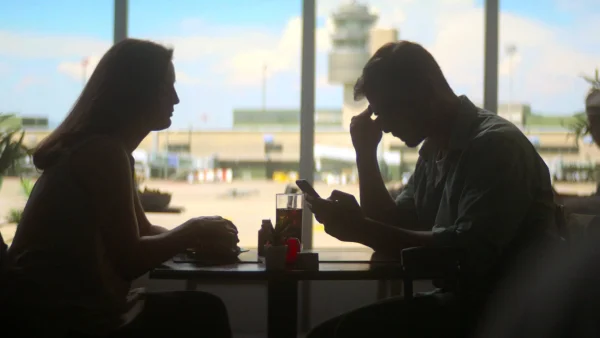 Scène uit Netflix-documentaire Ashley Madison: Sex, Lies & Scandal