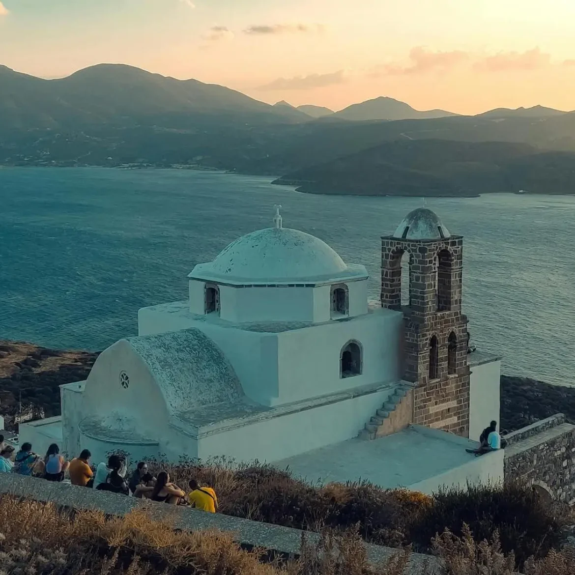 Vergeet Santorini, déze 5 minder bekende Griekse eilanden wil je bezoeken