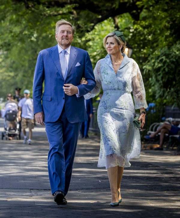 Koningspaar brengt werkbezoek aan Verenigde Staten, vierde dag Máxima wandelt met Willen-Alexander