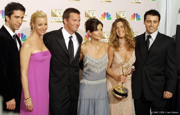Lisa Kudrow kijkt 'Friends' terug voor Matthew Perry: 'Ik kon zo met hem lachen'