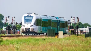 Thumbnail voor Kedeng kedeng: kinderen kunnen gratis met treinen en bussen van Arriva in Limburg