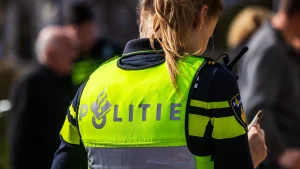 Thumbnail voor Vrouw overleden in woning Rotterdam, 35-jarige man aangehouden