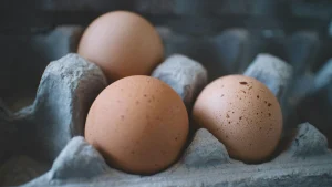 Thumbnail voor Van schoonmaken tot tuinieren: dit kun je met eierschalen doen (dus gooi ze niet weg)