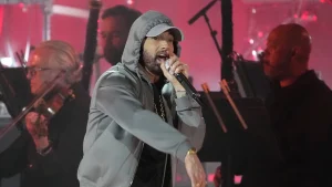 Thumbnail voor Eminem sampelt muziek van déze Nederlandse: 'Geen idee hoe hij daaraan is gekomen'