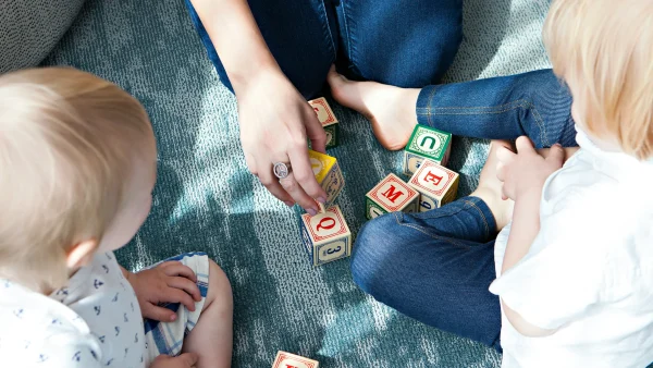 Nederland schendt fundamentele kinderrechten: 'Kwetsbare kinderen worden onvoldoende opgevangen'