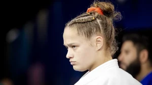 Thumbnail voor Judoka Joanne van Lieshout 'geveld door migraine' na verrassende uitschakeling