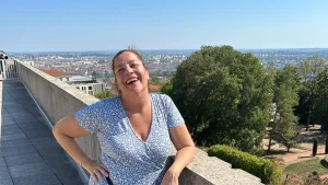 Thumbnail voor Vakantie? Heleen (58) gaat al 25 jaar het liefst alleen: 'Dochters bij hun vader, ik de hort op'