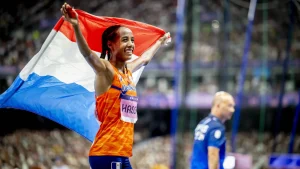 Thumbnail voor Buitenlandse media bejubelen unieke prestaties van Sifan Hassan op de Olympische Spelen