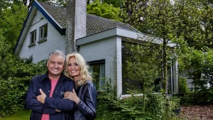 Thumbnail voor Vanaf déze datum presenteren René en Natasja Froger het nieuwe programma 'Een Eigen Huis'