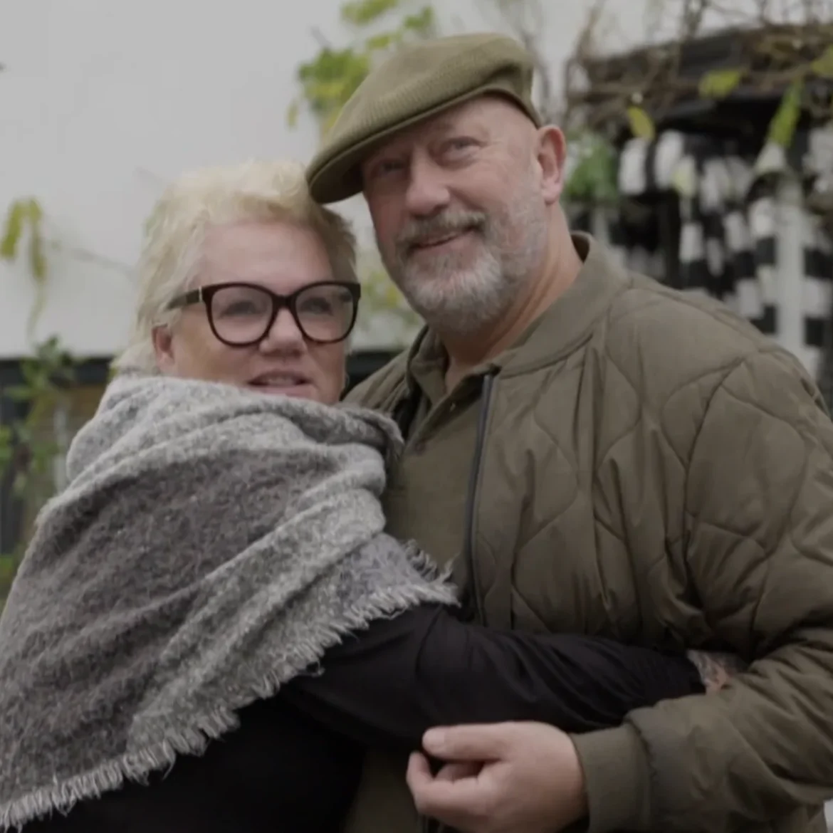 Pauline en John in Het Roer Om