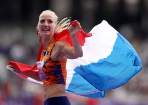 Thumbnail voor Topprestatie: atlete Fleur Jong springt opnieuw naar paralympisch goud