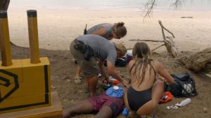 Thumbnail voor Expeditielid wordt onwel tijdens eerste proef in 'Expeditie Robinson': 'Blinde paniek'