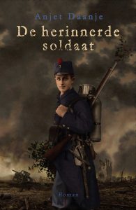 Cover van het boek de herinnerde soldaat