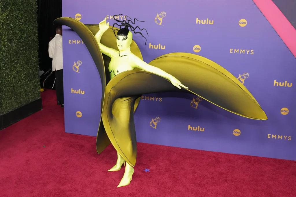 banaan Nymphia Wind emmys