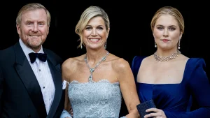 Thumbnail voor Prinses Amalia en koningin Máxima stralen in 'royal blue' bij diner op Paleis Noordeinde