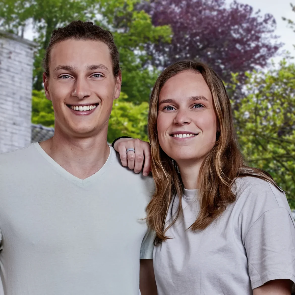 Dominique en Eva in 'Een Eigen Huis'