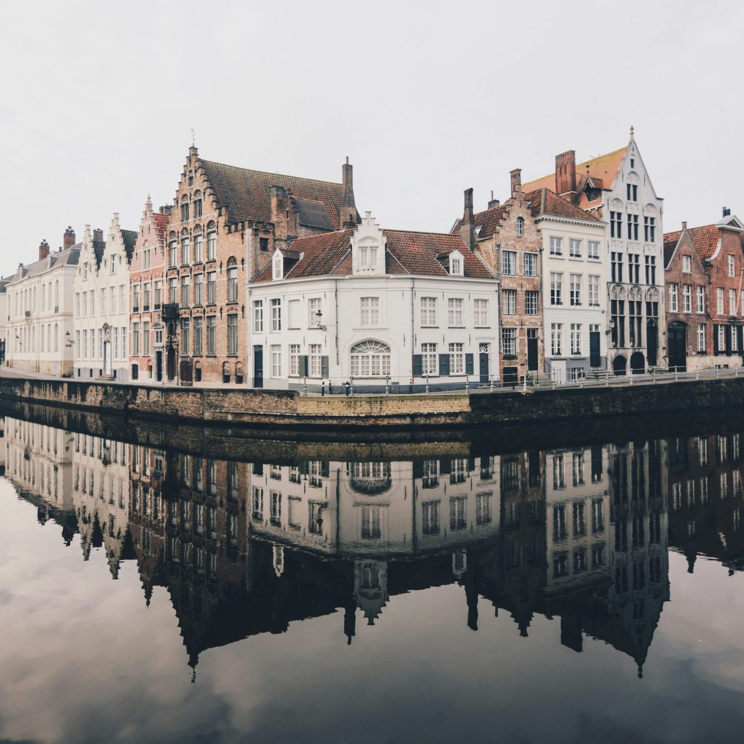 Brugge: een stad vol cultuur, water, veel te veel lekker eten en bijzondere plekken